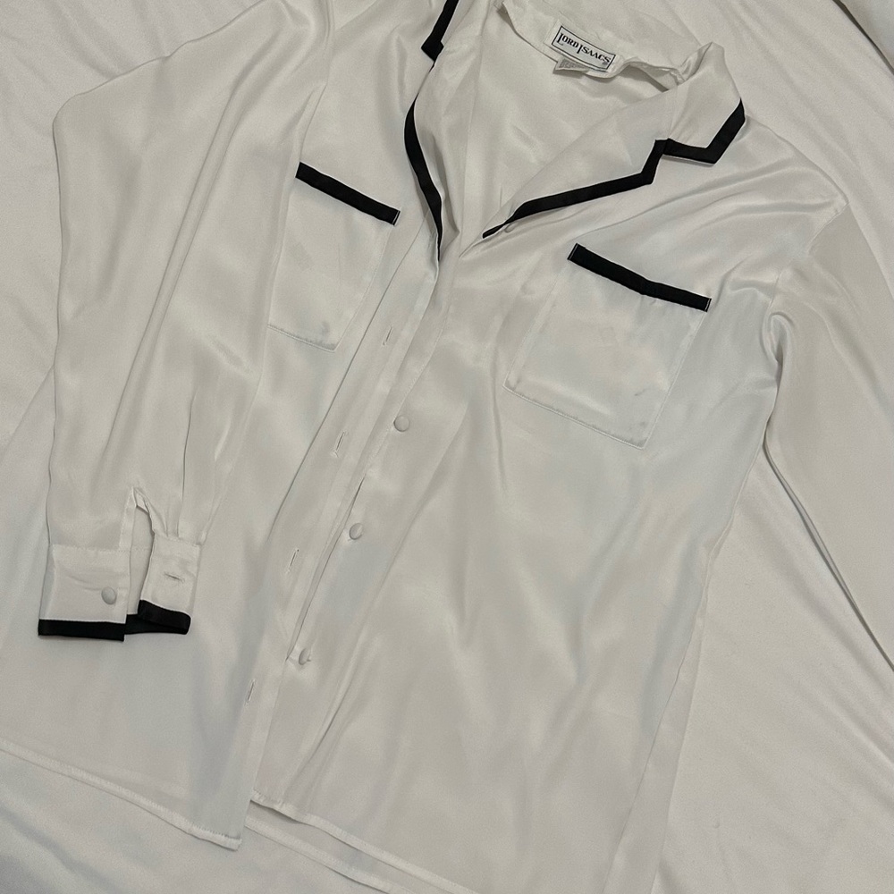 White button up with black lining